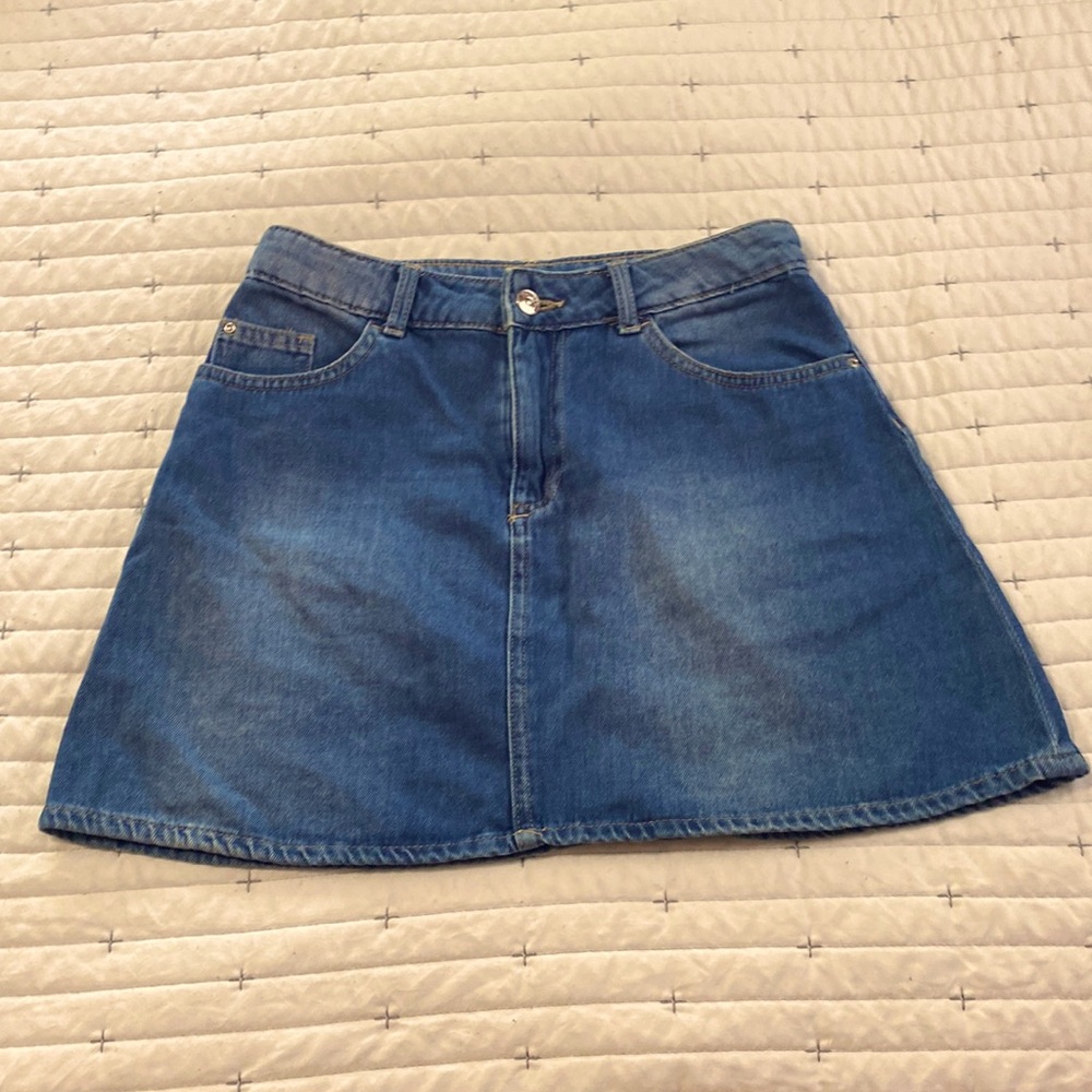 *3/$10* H&M Divided Jean Mini Skirt
